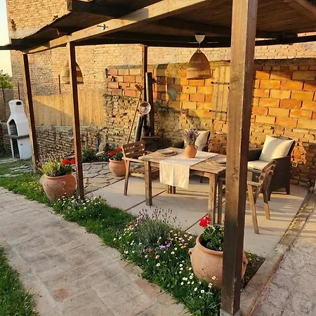 Apartment Castle - - La Vigna